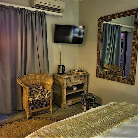 קייפטאון African Vibes Camps Bay מראה חיצוני תמונה